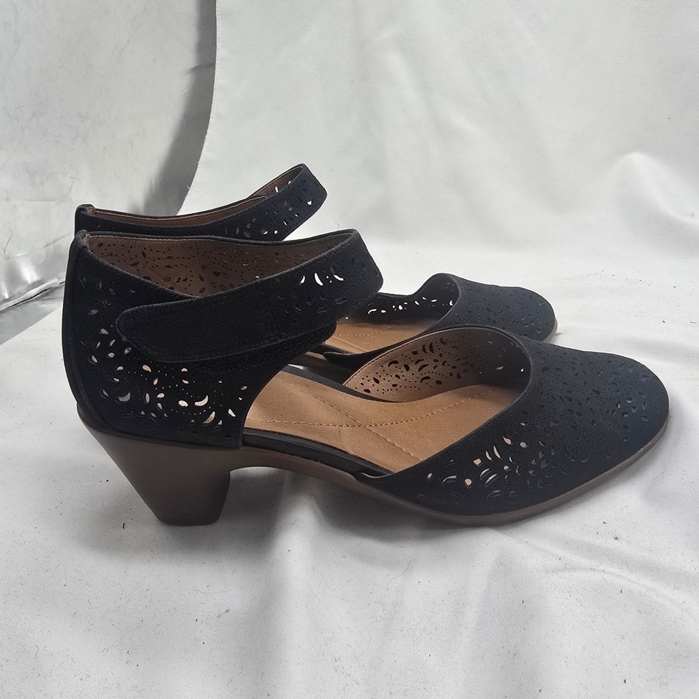 Easy Spirit Cindie Pump Women 8.5W Black Leather Laser Cut Comfort Block Heel